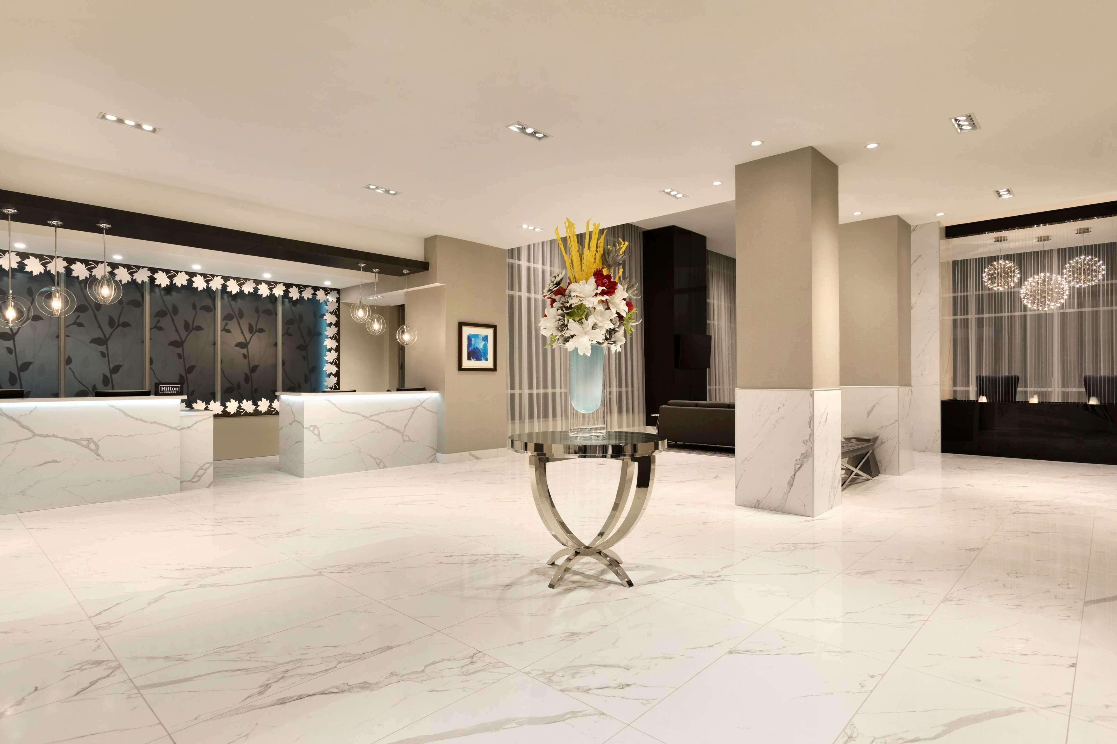 Embassy Suites By Hilton Toronto Airport Exteriér fotografie