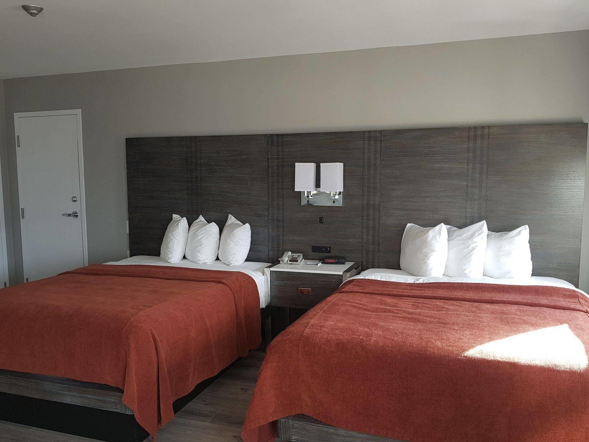 Embassy Suites By Hilton Toronto Airport Exteriér fotografie